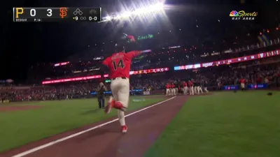 Bailey crushes walk-off homer in Giants' win over Pirates