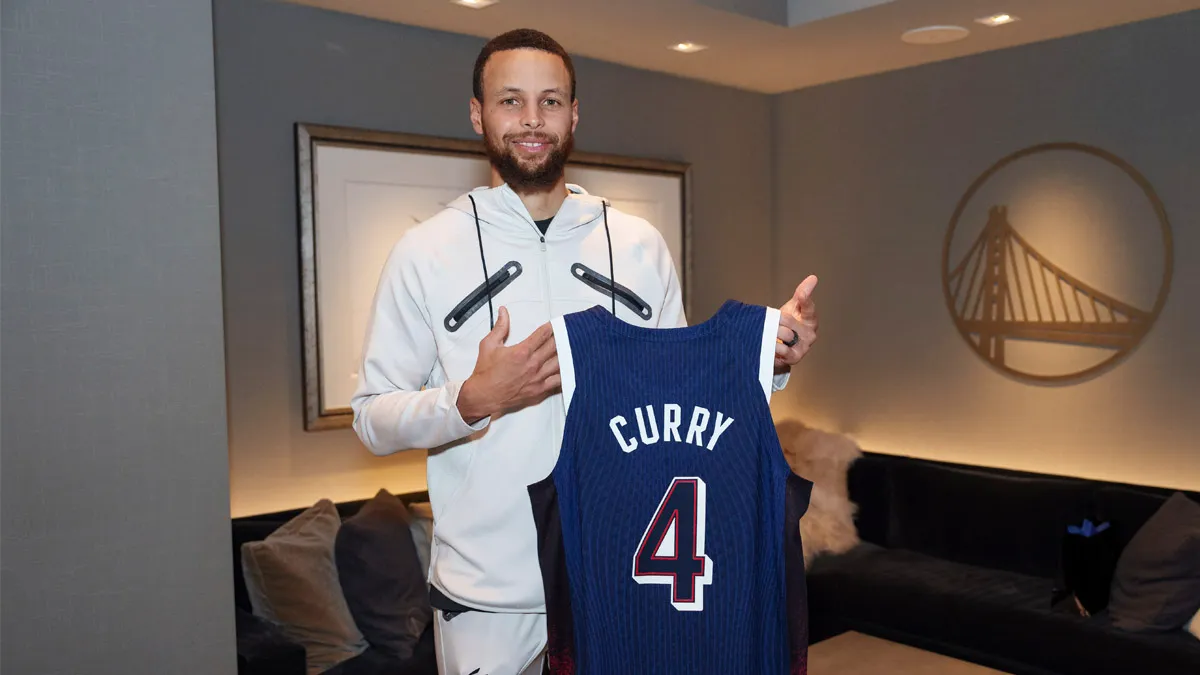 Steph Curry ‘giddy’ to receive No. 4 Team USA jersey, per Grant Hill ...