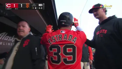 Estrada smashes a home run to tie game vs. Reds