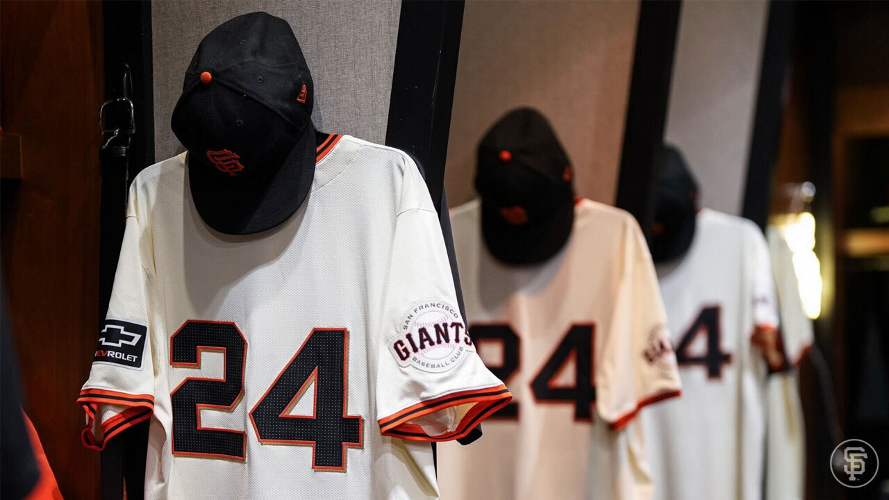 40705 San Francisco Giants WILLIE MAYS Sewn Baseball Jersey