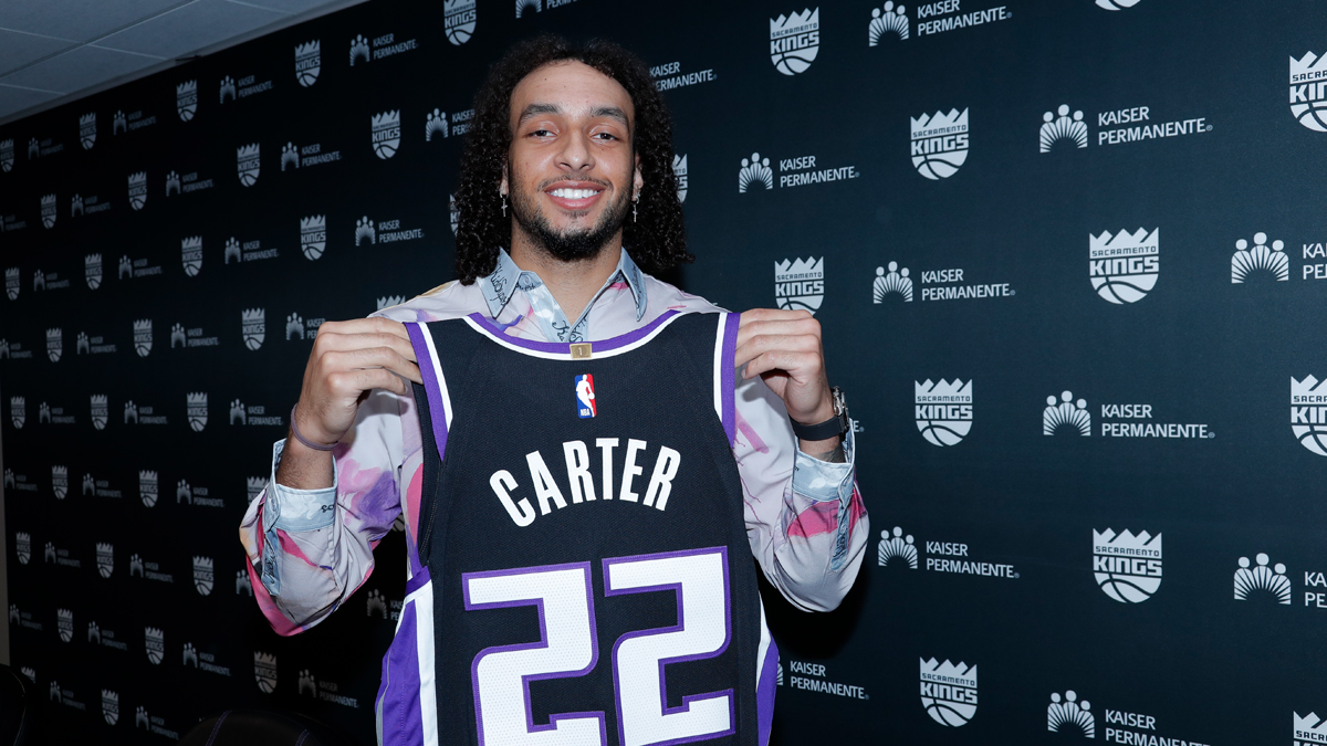 Kings clear rookie guard Carter for unrestricted basketball activity