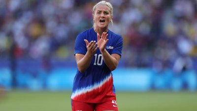 Lindsey Horan on USWNT winning the medal: ‘I wanted this so badly'