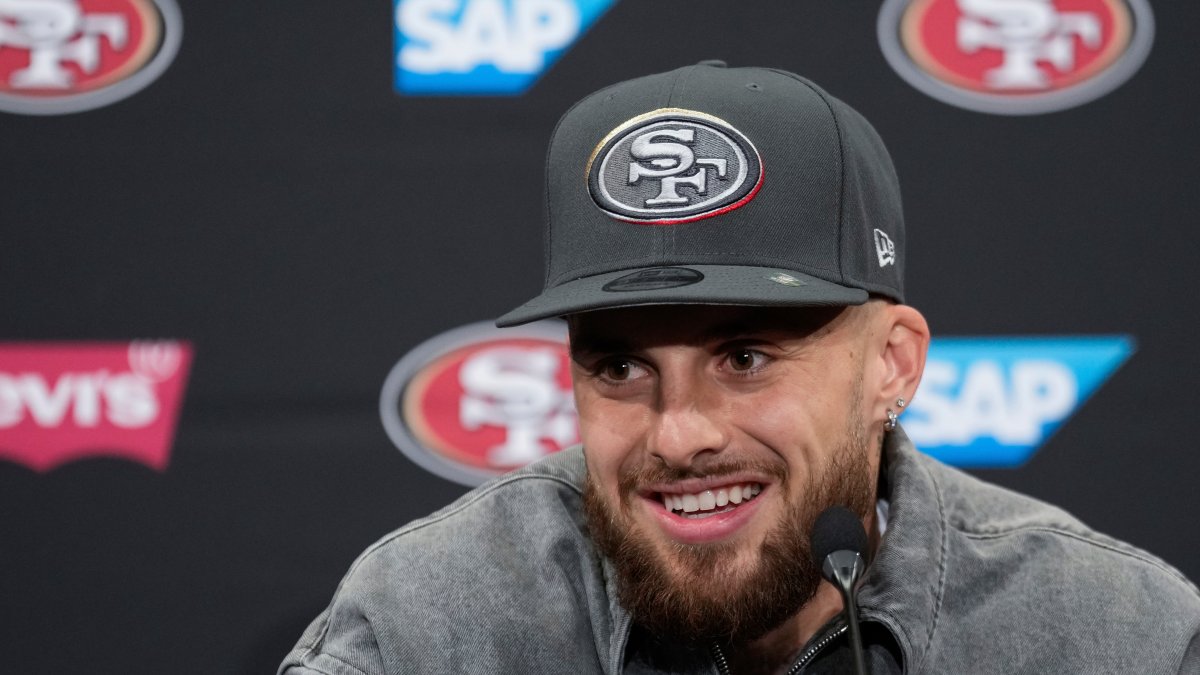 Ricky Pearsall’s loved ones text 49ers rookie’s old phone after