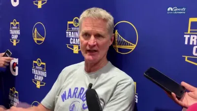 Kerr gives no Warriors lineup hints after first camp scrimmage