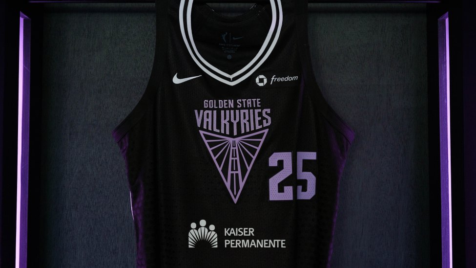 Valkyries unveil uniforms for 2025 WNBA season with Bay Area homage(00)