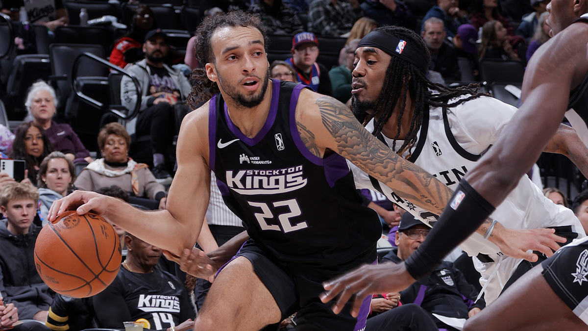 Report: Kings rookie Carter set to make NBA debut vs. Grizzlies