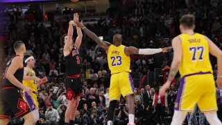 NBA: MAR 27 Lakers at Bulls