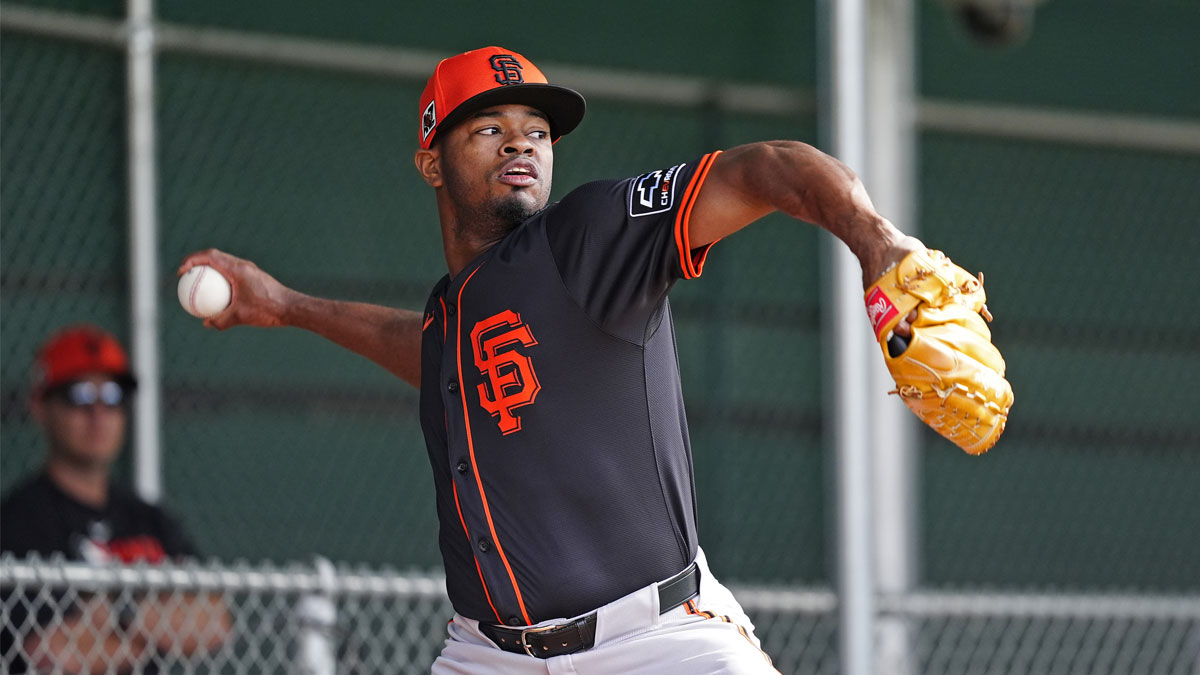 Hard-throwing Giants newcomer making strong spring training impression