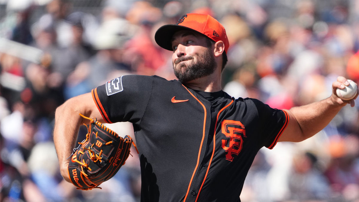 Armed with new pitch, Giants lefty Ray looking like old self