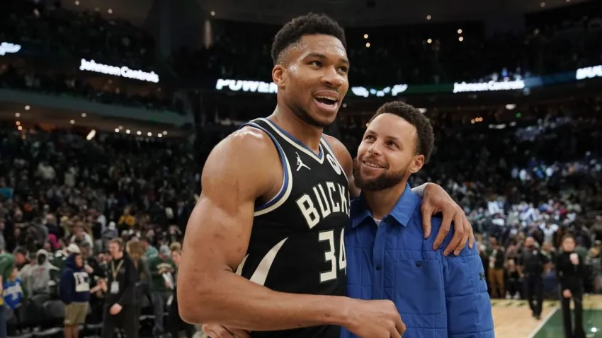 MILWAUKEE, WISCONSIN – JANUARY 13: in the second half at Fiserv Forum on January 13, 2024 in Milwaukee, Wisconsin. NOTE TO USER: User expressly acknowledges and agrees that, by downloading and or using this photograph, User is consenting to the terms and conditions of the Getty Images License Agreement. (Photo by Patrick McDermott/Getty Images)