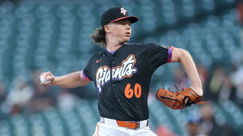 SAN FRANCISCO, CALIFORNIA – MAY 20: Hayden Birdsong #60 of the San Francisco Giants pitches against the Kansas City Royals in the first inning at Oracle Park on May 20, 2025 in San Francisco, California. (Photo by Ezra Shaw/Getty Images)