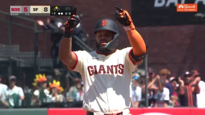 Heliot Ramos drives in a pair of runs to extend Giants' late lead over Red Sox