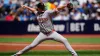 Disastrous sixth inning derails Giants' bounce-back win hopes in deflating loss