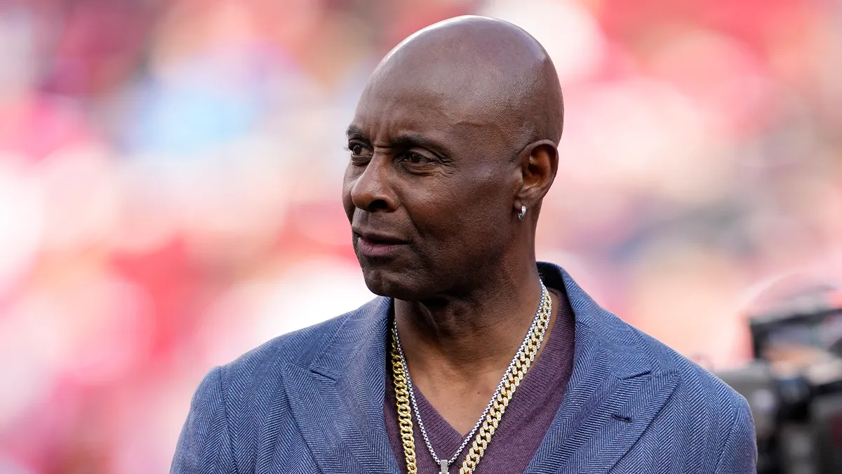 BREAKING: San Francisco 49er' Legend Jerry Rice and Wife Erase $667,000 in School Lunch Debt Across 103 Schools — "A Victory Greater Than the Super Bowl" - tl
