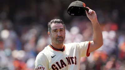 Aug 10, 2025; San Francisco, California, USA; San Francisco Giants starting pitcher Justin Verlander (35) tips his cap after recording his 3500th career strikeout during the first inning against the Washington Nationals at Oracle Park. Mandatory Credit: Darren Yamashita-Imagn Images