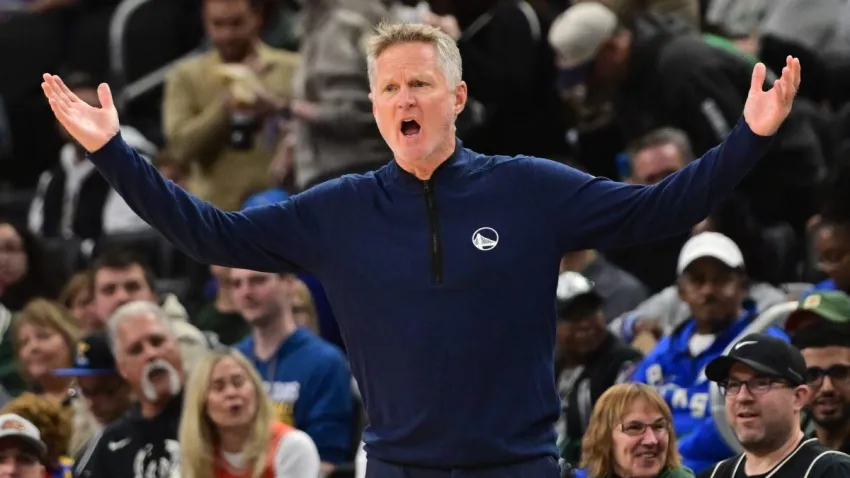 Oct 30, 2025; Milwaukee, Wisconsin, USA; Golden State Warriors head coach Steve Kerr reacts in the 3rd quarter against the Milwaukee Bucks at Fiserv Forum. Mandatory Credit: Benny Sieu-Imagn Images