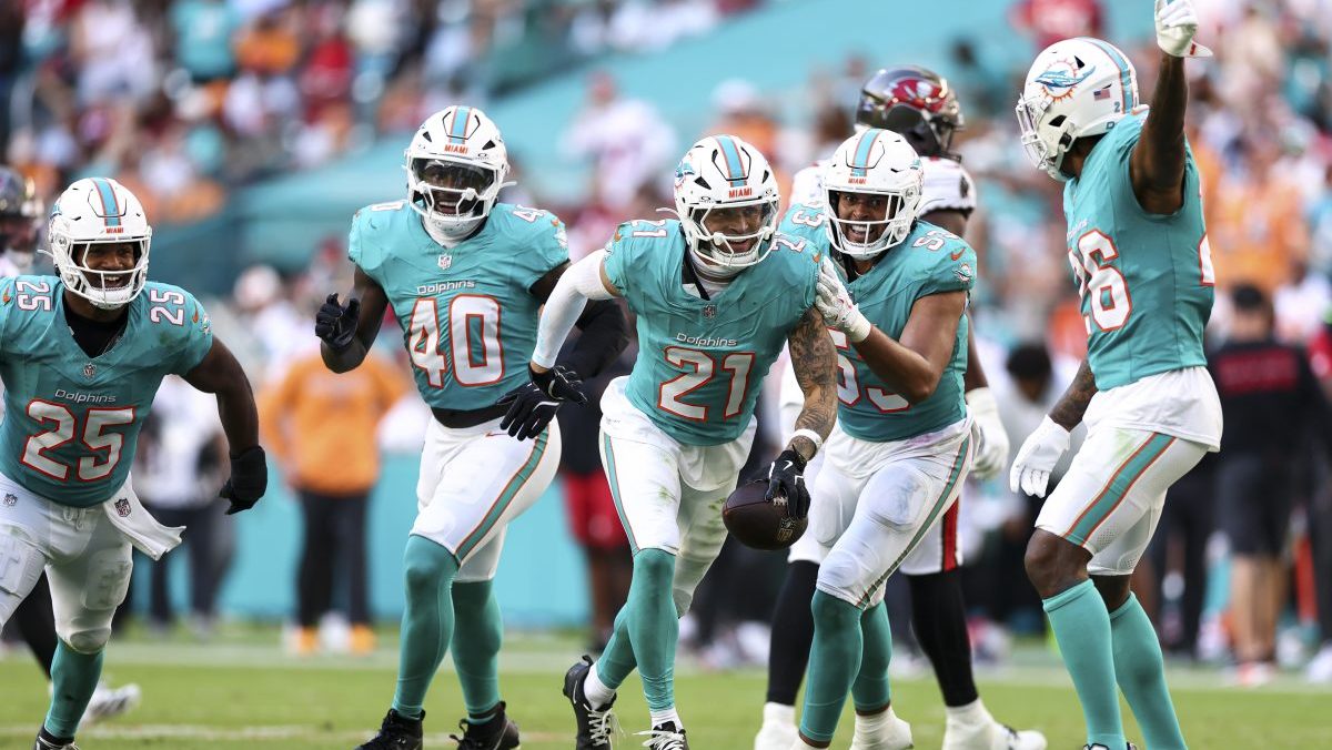 49ers sign veteran safety, Santa Cruz native Ashtyn Davis to one-year contract