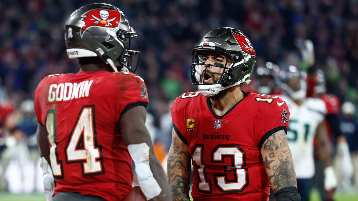 Mike Evans joining 49ers had former Bucs teammate Chris Godwin in disbelief
