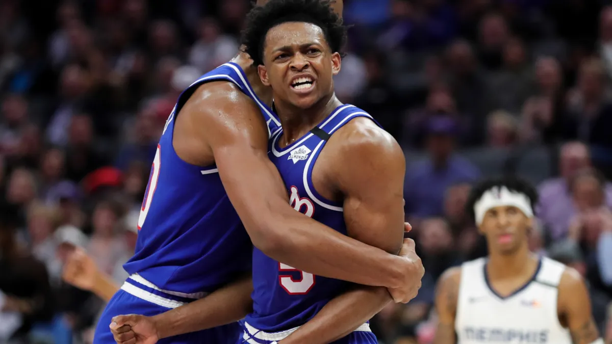 De'Aaron Fox agrees to five-year, $163M maximum extension with Kings